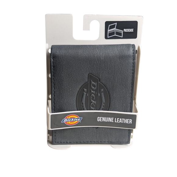 Dickies Genuine Leather Passcase Men's Wallet Black 31D1220003 New Free Shipping - Picture 1 of 7